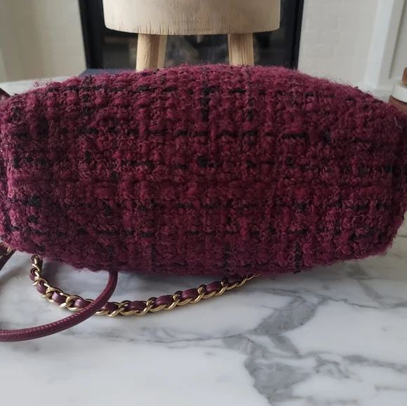 Chanel Mini 22 - Picture 13 of 16